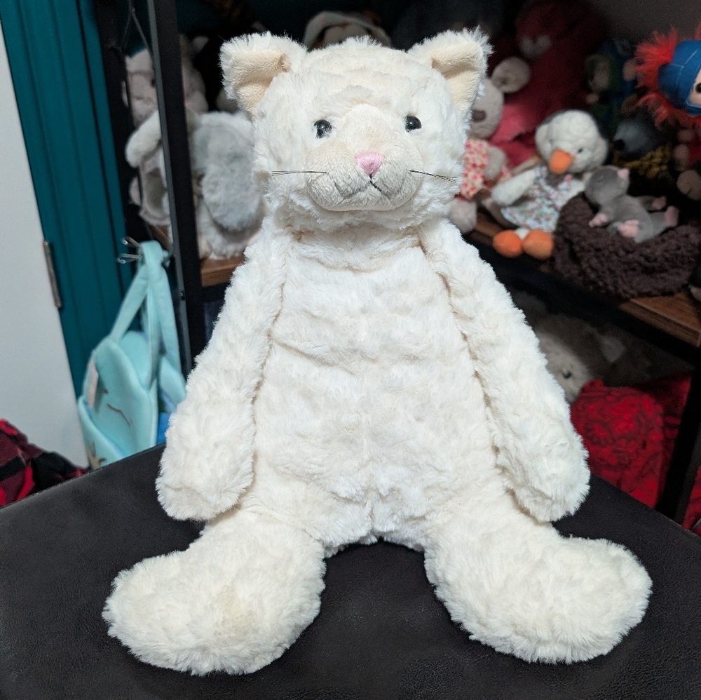 SOLD- Jellycat Bianca Cat - NO TAGS